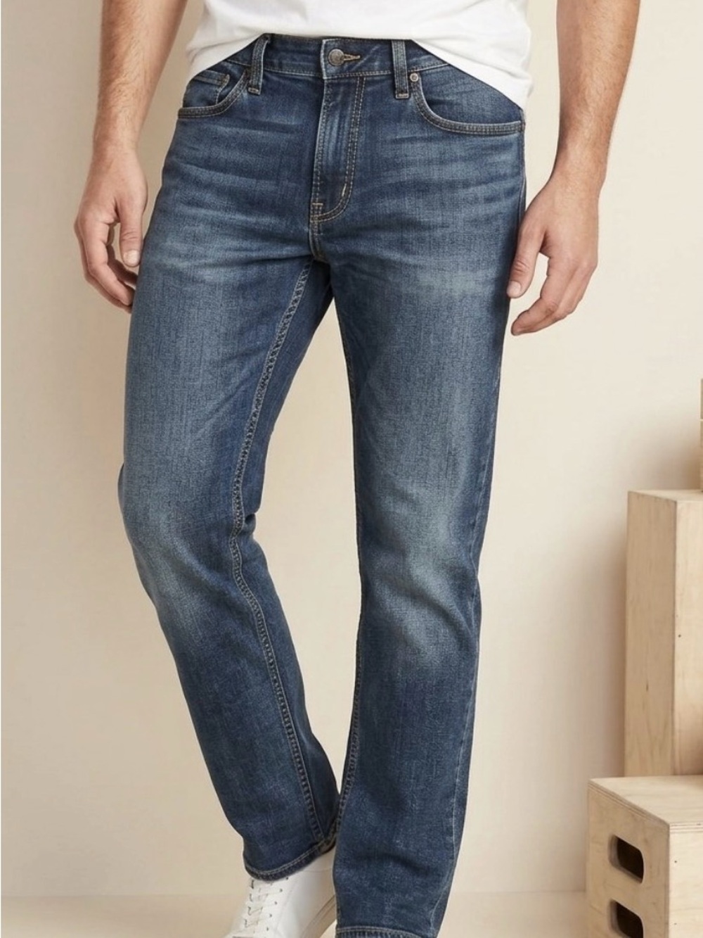 Old Navy Men's Straight Built-In Flex Jeans Dark Wash 30x32